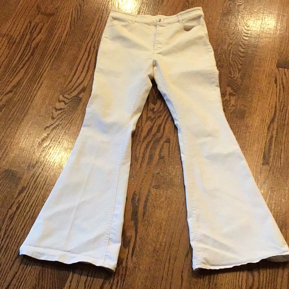 Ivory colored MONKI flared jeans